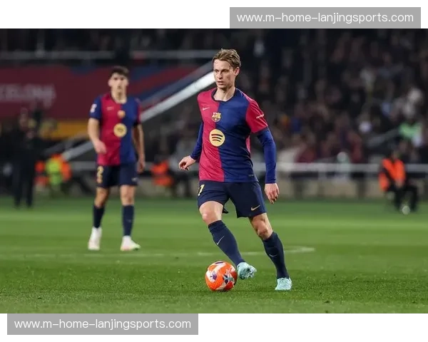 德容面对逼抢传球成功率92.8%，巴萨中场技术抗压能力突出