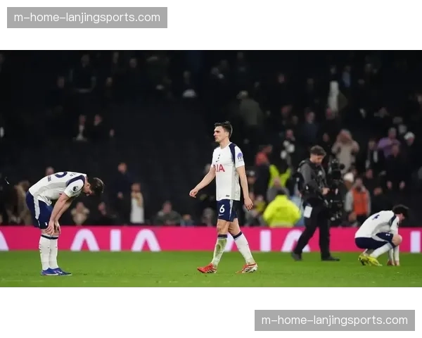 热刺控球数据与战绩背离，澳波激进风格遭遇英超针对性限制